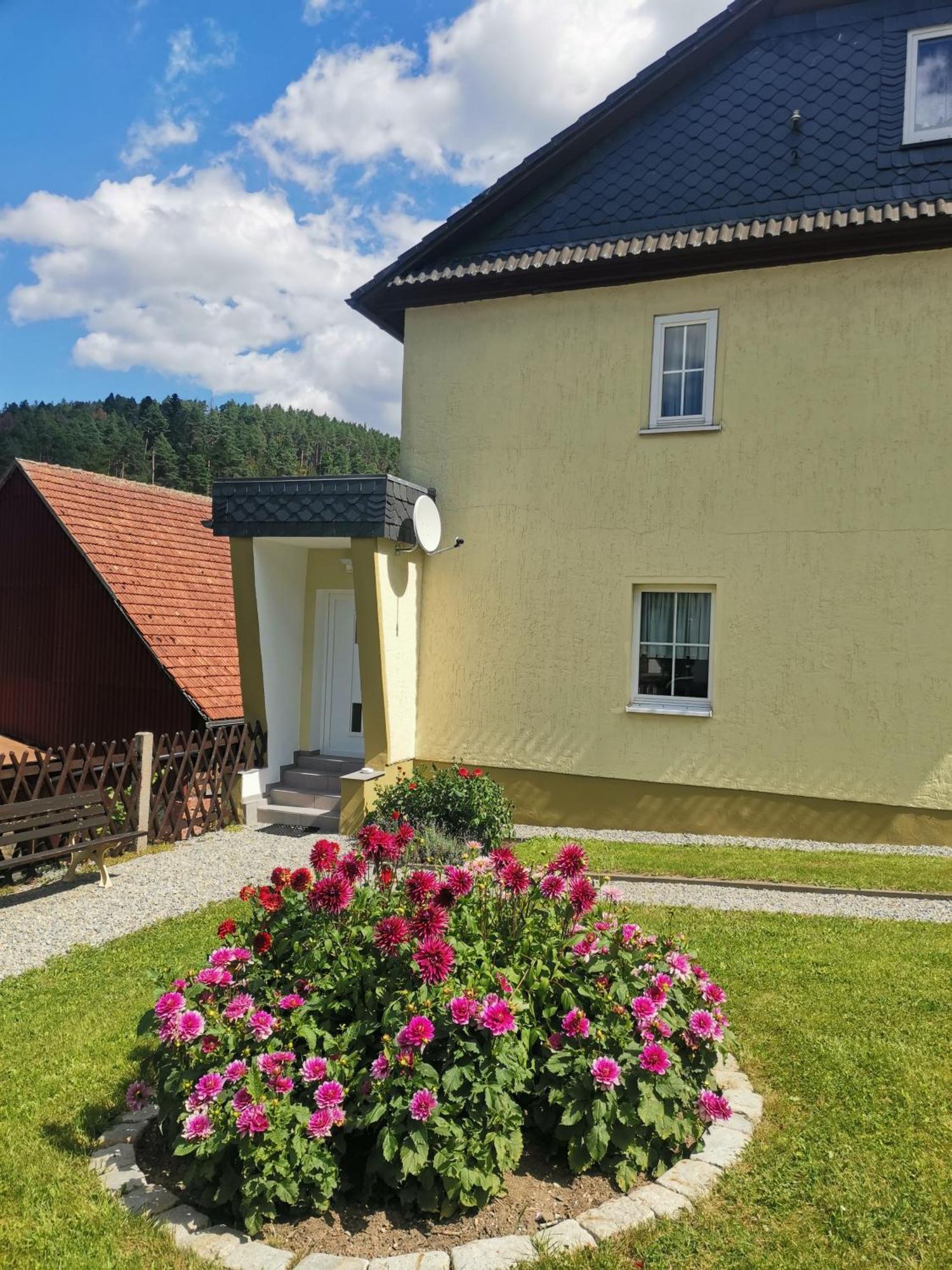Ferienwohnung Paulinzella 9 Inklusive Parkplatz Und Wlan Exterior foto